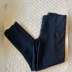 Athleta Navy and Black Active Yoga Ankle Pant